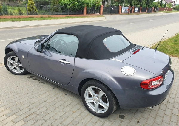 Mazda MX-5 cena 26900 przebieg: 179000, rok produkcji 2005 z Wrocław małe 529